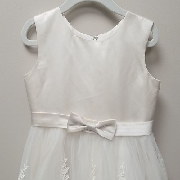 JOAN CALABRESE GIRLS WHITE TULLE AND LACE DRESS SZ 5 - Picture 2 of 8